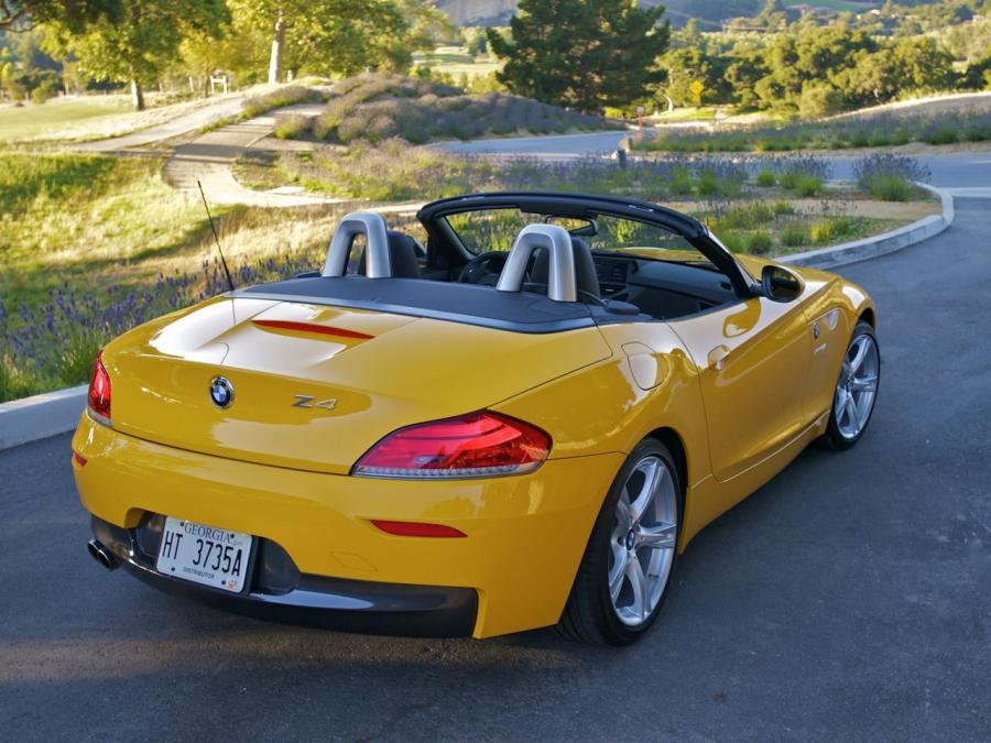  BMW Z4 sDrive 2.8i Roadster 2011 года  (US) (фото 10 из 17)
